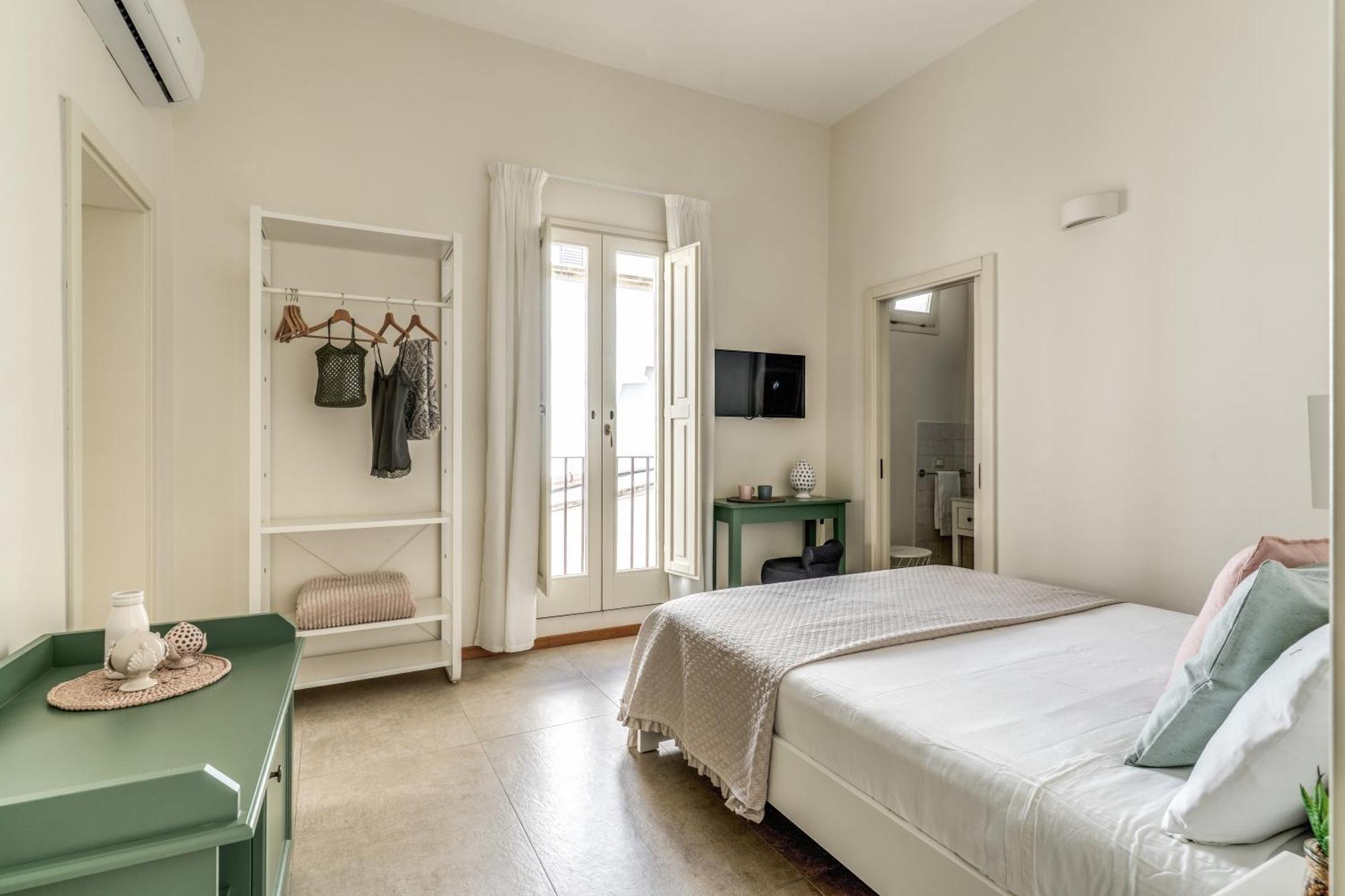 Fiore Bed & Breakfast 2*